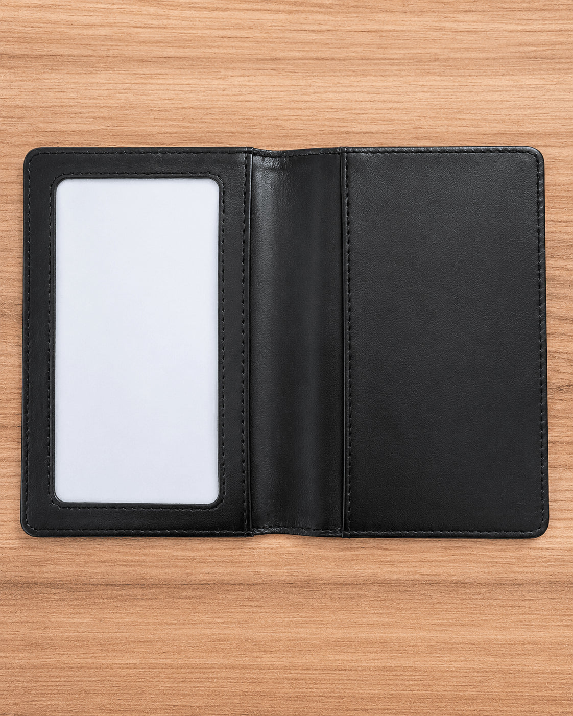 Intérieur housse de passeport personnalisée – simili cuir noir avec fenêtre acrylique transparente pour passeport visible