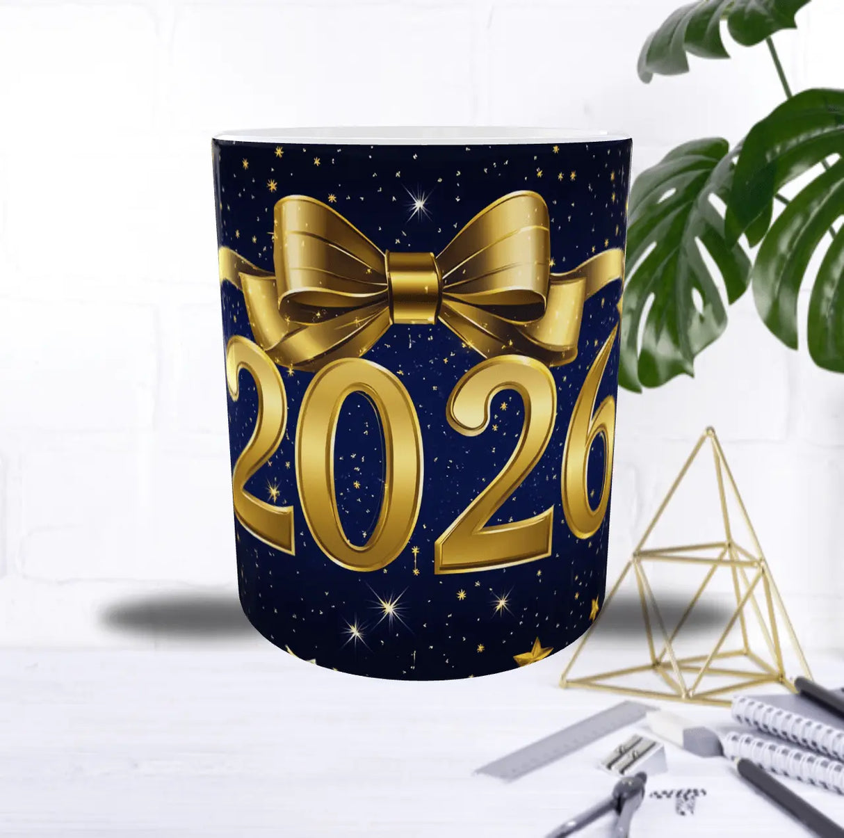 Mug “2026” Bleu Nuit & Or – Étoiles, Ruban Doré et Nœud Chic (Sublimation) Sublimation Store