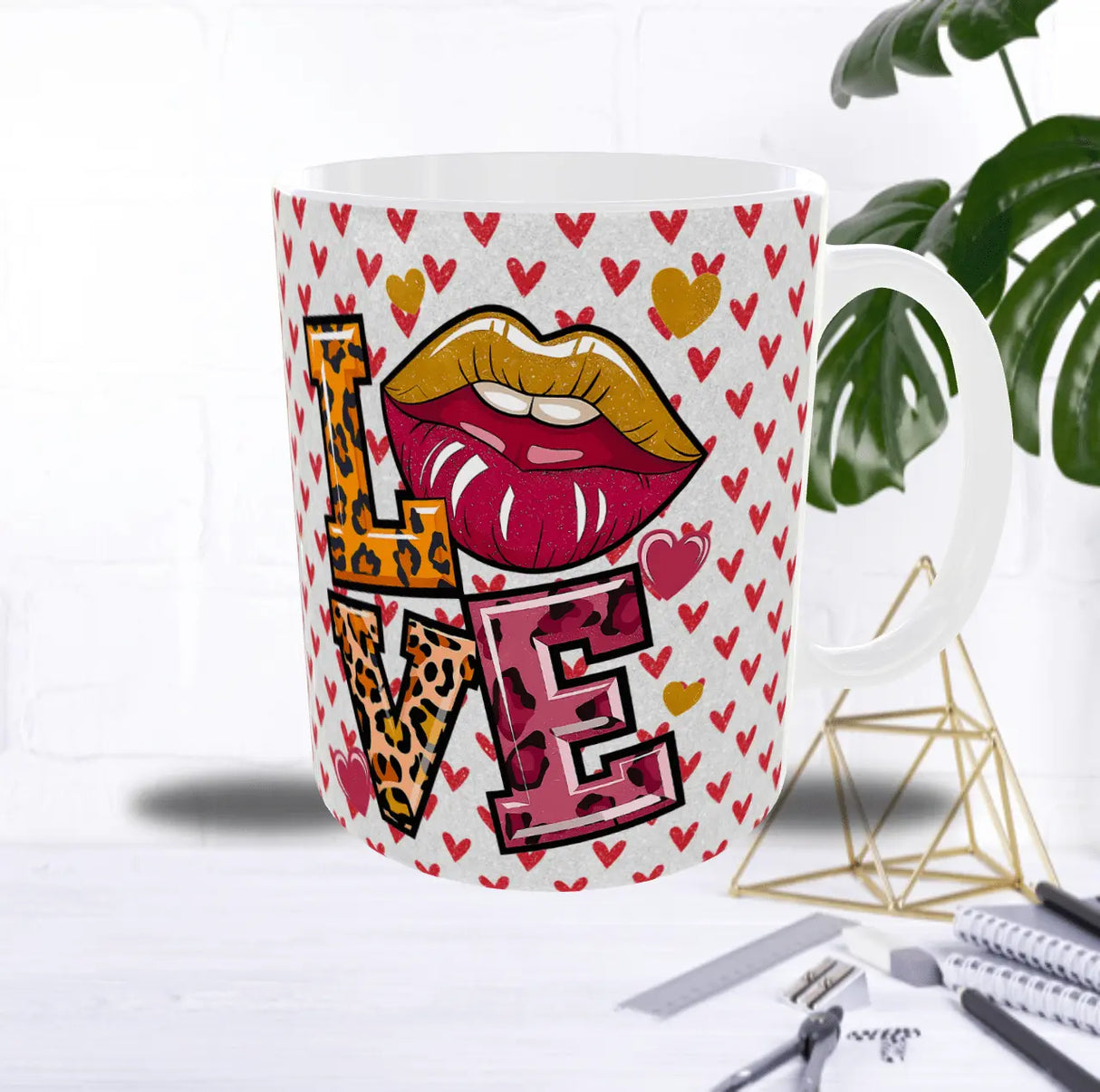 Mug Saint-Valentin LOVE – Bouche Glamour & Motif Léopard (Sublimation) Sublimation Store