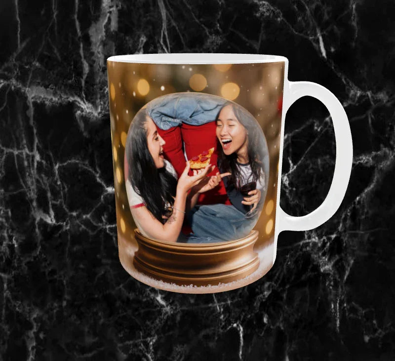 🎁 Mug Souvenirs Enchantés – Vos Photos dans de Magnifiques Boules de Noël