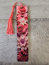 Marque-Page Fleurs Roses – Fibre de Bois – Sublimation & Pompon Couleur Aléatoire (15×3 cm)