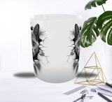 Mug Chaton Gris 3D – Le Chat qui Traverse le Mur