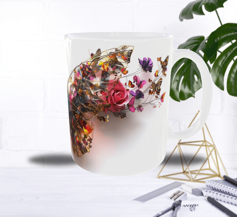 Mug Papillon Floréal – Papillon Éclatant Composé de Fleurs et d’Ailes Colorées