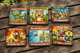pack de 6 magnets humoristiques posees sur une table de campagne