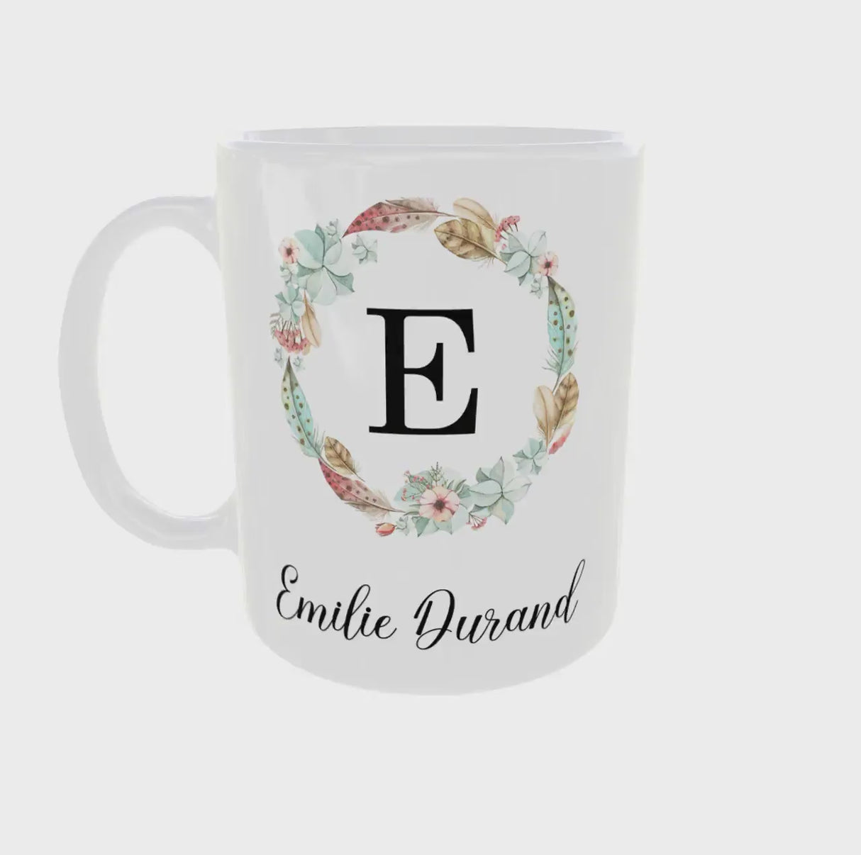 Mug personnalisé initiale & prénom – Couronne florale (cadeau femme) Sublimation Store - Vue vidéo