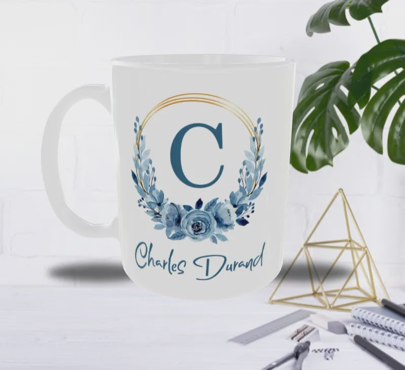 Mug Personnalisé Initiale & Prénom – Couronne Bleue Masculine