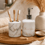Set salle de bain personnalisé décor marbre et or sur plateau bois – distributeur et porte-brosse avec prénoms