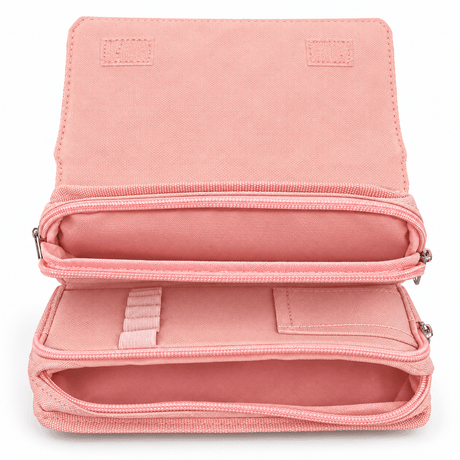 Trousse scolaire rose ouverte vue du dessus, rabat relevé avec velcro et deux compartiments zippés superposés
