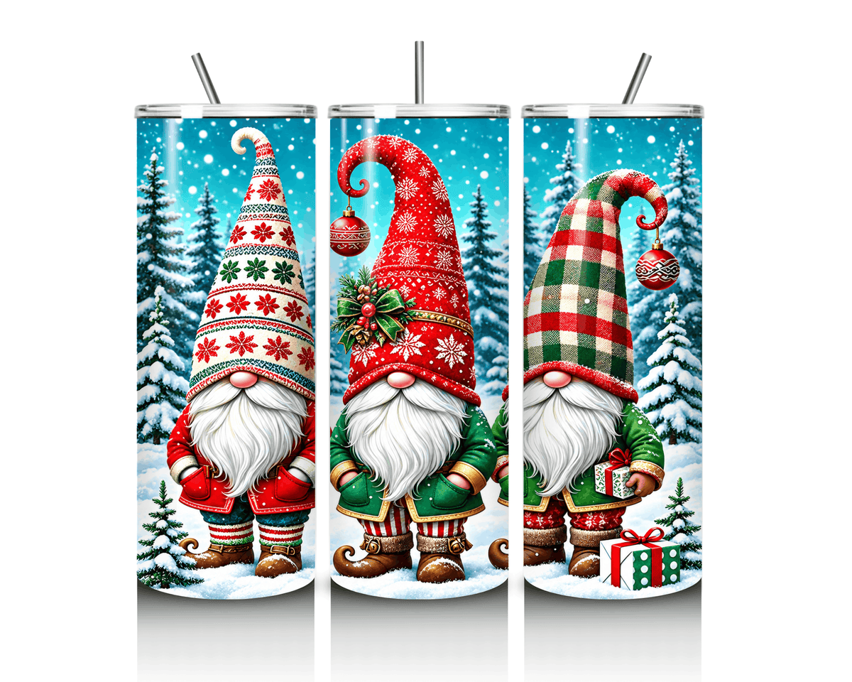 Tumbler Noël 3 Gnomes – Inox 20 oz avec Paille, Sapins Enneigés Sublimation Store